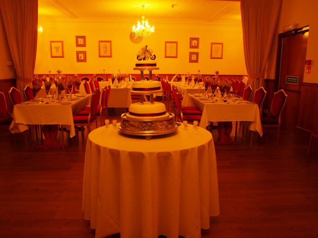 Argyll Arms Hotel Campbeltown Bagian luar foto